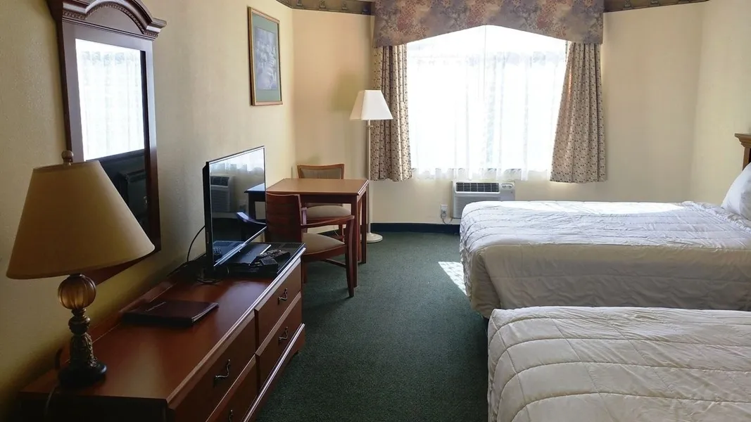 Palace Inn Suites Lincoln City hotel detail image 6