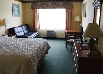 Palace Inn Suites Lincoln City hotel thumbnail 7