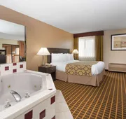 Baymont by Wyndham Harvard hotel detail image 7