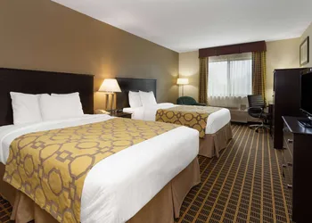 Baymont by Wyndham Harvard hotel thumbnail 4