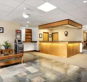 Days Inn by Wyndham Hinton hotel detail image 3