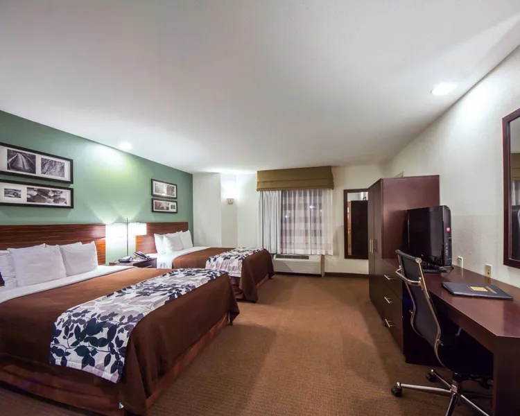 Sleep Inn & Suites Edmond near University hotel detail image 6