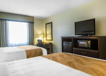 Quality Inn Cedartown hotel thumbnail 7