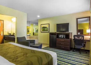 Quality Inn Cedartown hotel thumbnail 8
