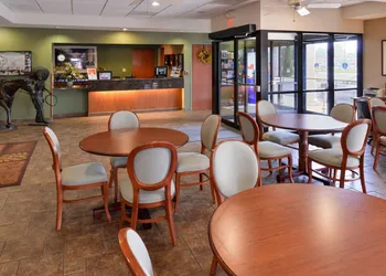 Country Hearth Inn & Suites Edwardsville St. Louis hotel thumbnail 3