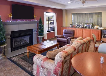 Country Hearth Inn & Suites Edwardsville St. Louis hotel thumbnail 6