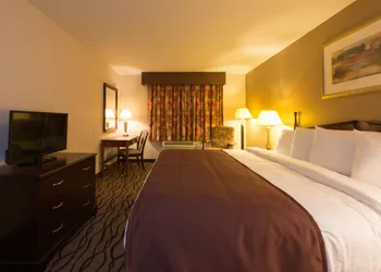 Country Hearth Inn & Suites Toccoa hotel thumbnail 6