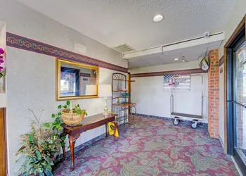 Capital O Amerihost Inn and Suites Mexico Hwy 54 MO hotel thumbnail 3