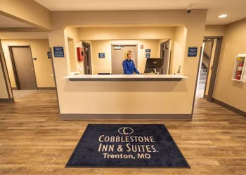 Cobblestone Inn & Suites - Trenton hotel thumbnail 2