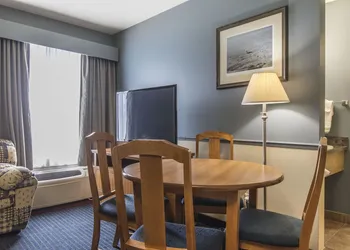 Quality Inn Riviere-du-loup hotel thumbnail 8