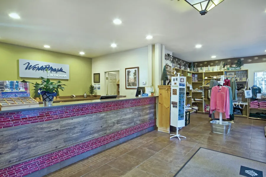 WorldMark Pinetop hotel detail image 2