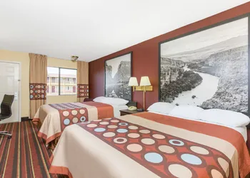 Super 8 by Wyndham Temple S. General Bruce hotel thumbnail 7