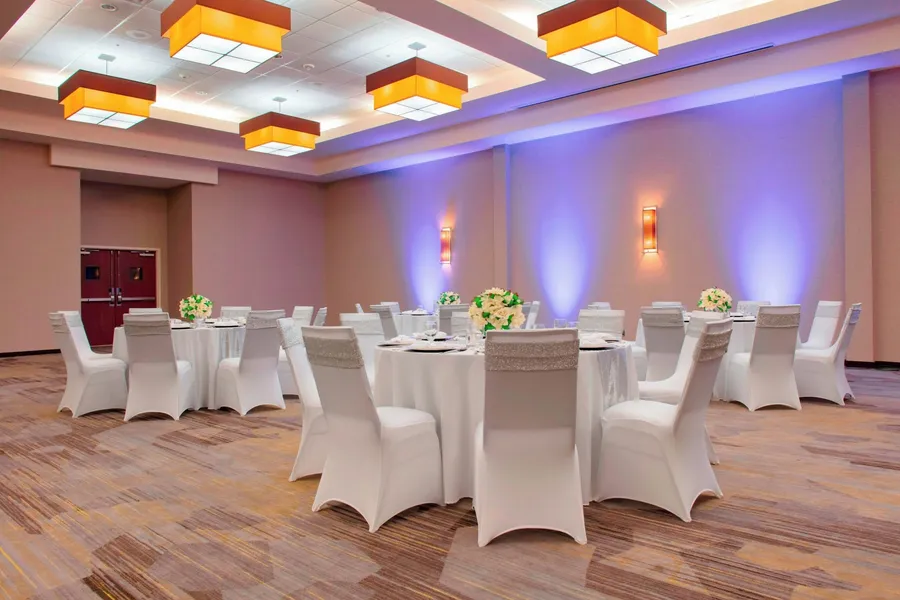 Courtyard Killeen Marriott hotel detail image 2