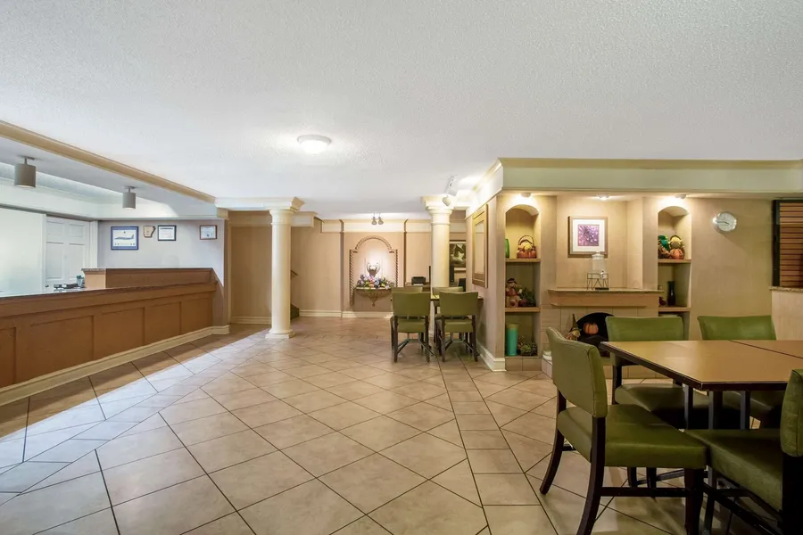 La Quinta Inn by Wyndham Killeen - Fort Hood hotel detail image 2