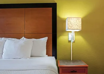 La Quinta Inn by Wyndham Killeen - Fort Hood hotel thumbnail 6