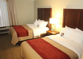 Comfort Inn Splash Harbor hotel thumbnail 5