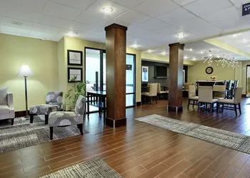 Hampton Inn Ashtabula hotel thumbnail 3