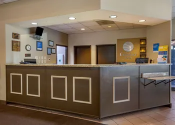 Comfort Inn Alliance hotel thumbnail 3