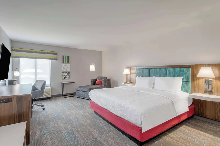 Hampton Inn New Philadelphia hotel detail image 6
