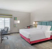 Hampton Inn New Philadelphia hotel detail image 7