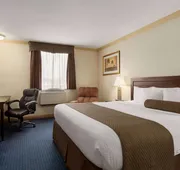 Days Inn & Suites by Wyndham Sault Ste. Marie ON hotel detail image 5