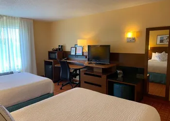 Baymont by Wyndham Chambersburg hotel thumbnail 2