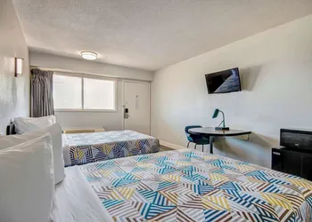 Motel 6 - OSU N hotel thumbnail 7