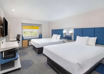 Microtel Inn & Suites by Wyndham Manchester hotel thumbnail 5