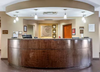 Comfort Suites Manchester near Arnold AFB hotel thumbnail 5