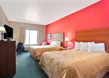 Ramada by Wyndham Pearl/Jackson Airport hotel thumbnail 8