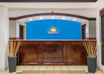 Days Inn by Wyndham Pearl/Jackson Airport hotel thumbnail 3