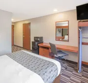 Microtel Inn & Suites by Wyndham Manistee hotel detail image 4