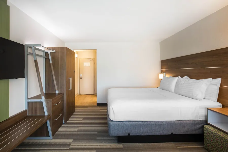 Holiday Inn Express & Suites Ludington by IHG hotel detail image 6
