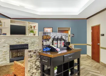 Best Western Plus Suites-Greenville hotel thumbnail 4
