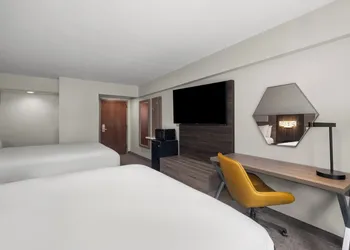Holiday Inn Express Greenville by IHG hotel thumbnail 2