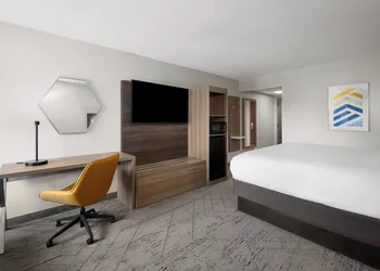 Holiday Inn Express Greenville by IHG hotel thumbnail 4