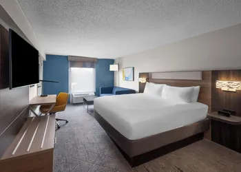 Holiday Inn Express Greenville by IHG hotel thumbnail 6