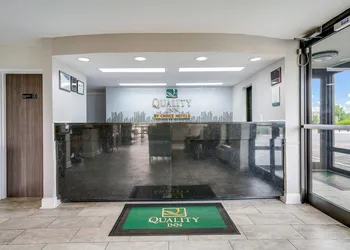 Quality Inn Greenville near University hotel thumbnail 3