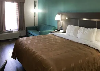 Quality Inn Greenville near University hotel thumbnail 6