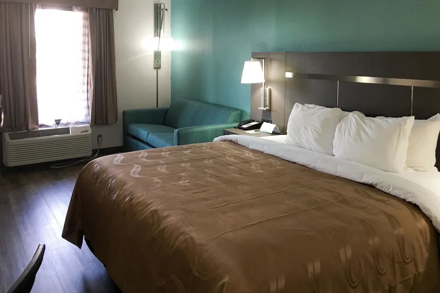 Quality Inn Greenville near University hotel detail image 6