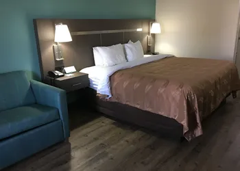 Quality Inn Greenville near University hotel thumbnail 8