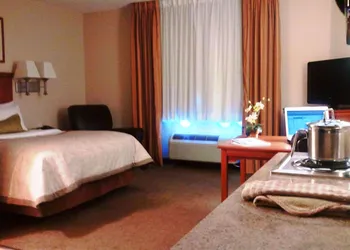 Candlewood Suites Greenville NC by IHG hotel thumbnail 7