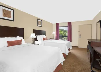 Baymont by Wyndham Greenville hotel thumbnail 4