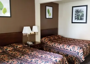 Travel Inn Motel hotel thumbnail 7