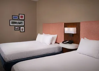 Hampton Inn by Hilton Youngstown-West I-80 hotel thumbnail 4
