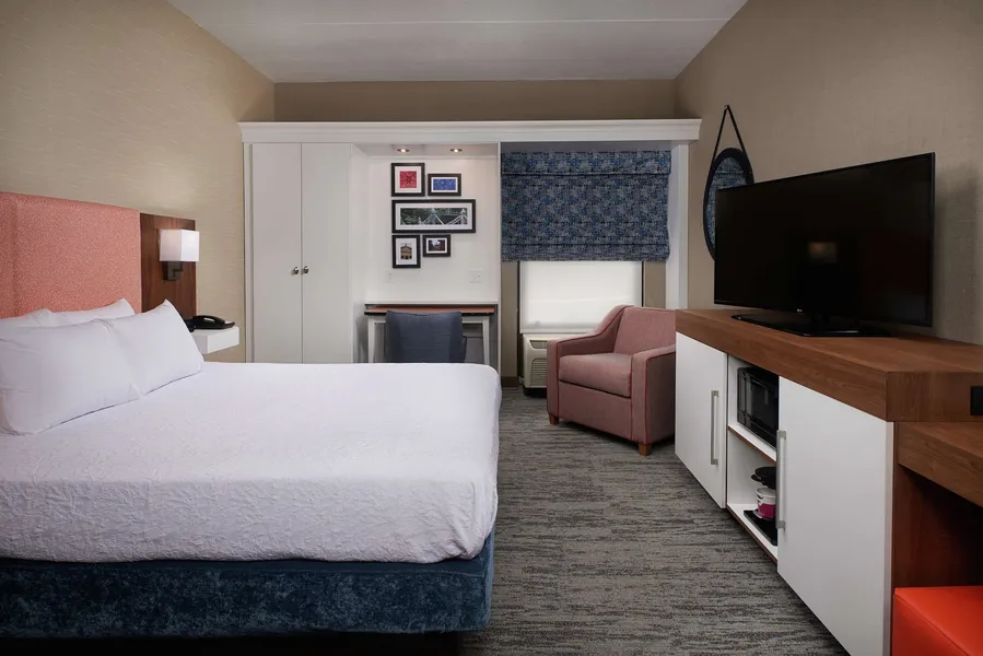 Hampton Inn by Hilton Youngstown-West I-80 hotel detail image 6