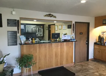 Super 8 by Wyndham Youngstown/Austintown hotel thumbnail 3