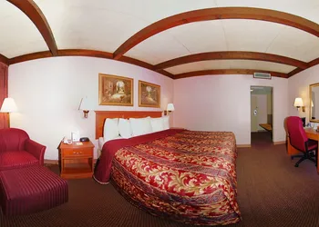 Days Inn by Wyndham Niles hotel thumbnail 3