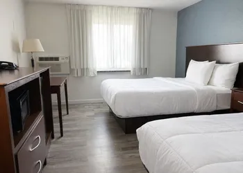 Hotel 8 hotel thumbnail 7