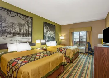 Super 8 by Wyndham Goshen hotel thumbnail 7